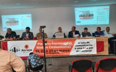 Lançada mobilização para criar Frente Parlamentar Mista em Defesa das Rádios Comunitárias