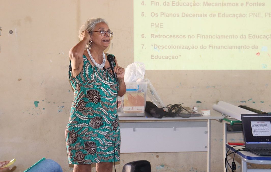 SAM 2023: Mirandiba recebe oficina sobre descolonização do financiamento da educação ofertada pelo CCLF